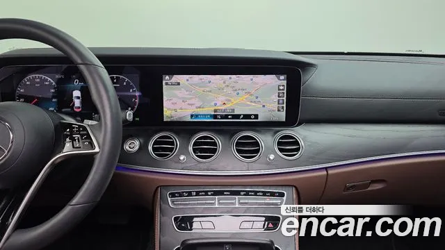 Mercedes-Benz E-Class W213 — Фото автомобиля 14
