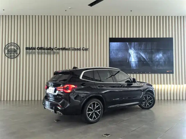 BMW X3 — Фото автомобиля 4