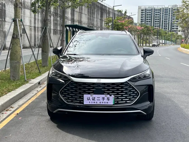 BYD Tang — Фото автомобиля 2