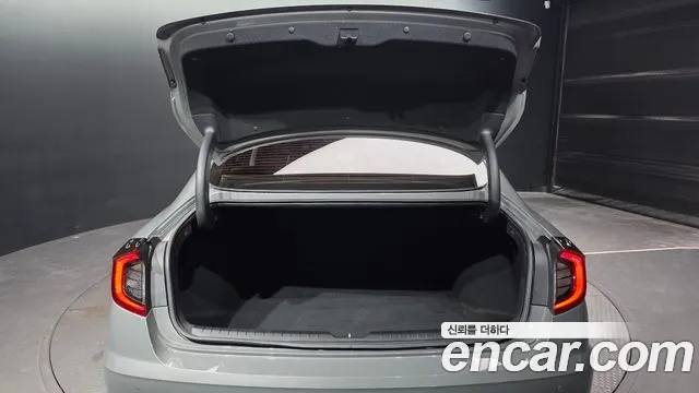 Hyundai Sonata — Фото автомобиля 20