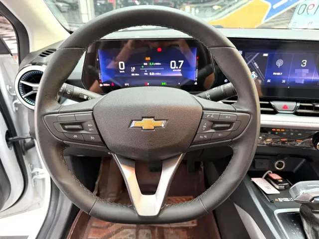 Chevrolet Monza — Фото автомобиля 9