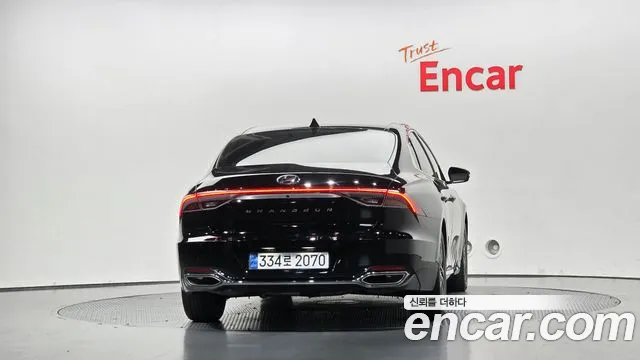 Hyundai Grandeur New — Фото автомобиля 4