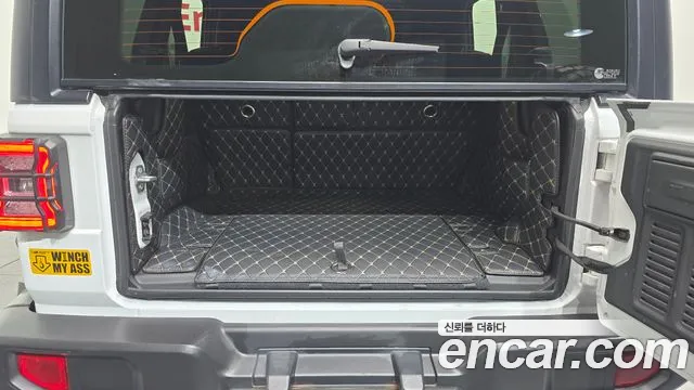 Jeep Wrangler Wrangler (JL) — Фото автомобиля 20
