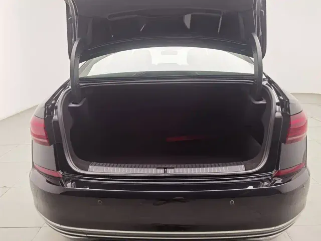 Volkswagen Passat — Фото автомобиля 16