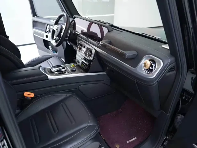 Mercedes-Benz G-Class — Фото автомобиля 9