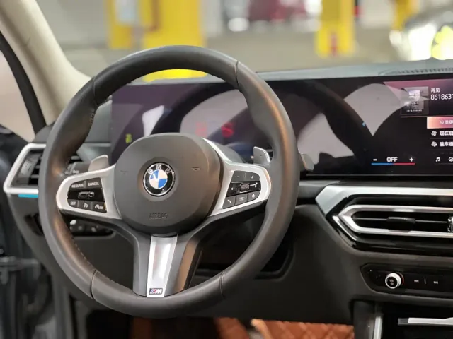 BMW 3 Series — Фото автомобиля 12