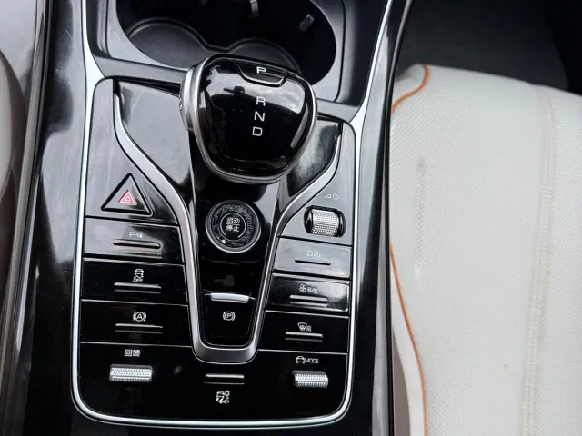 BYD Qin PLUS — Фото автомобиля 10