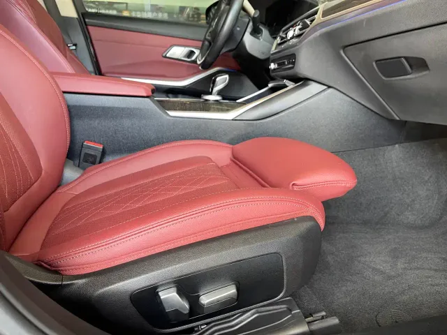 BMW 3 Series — Фото автомобиля 25