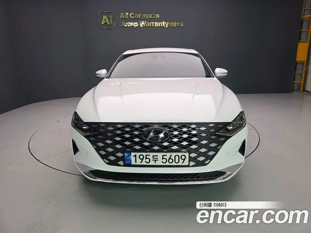 Hyundai Grandeur Grandeur (New) — Фото автомобиля 3