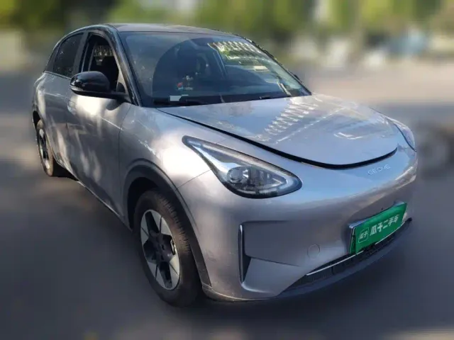 Geely Starry Wish — Фото автомобиля 3