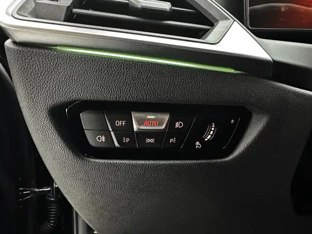 BMW 3 Series — Фото автомобиля 22