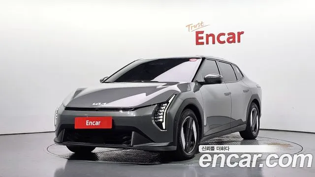 Фотография автомобиля — Kia EV4
