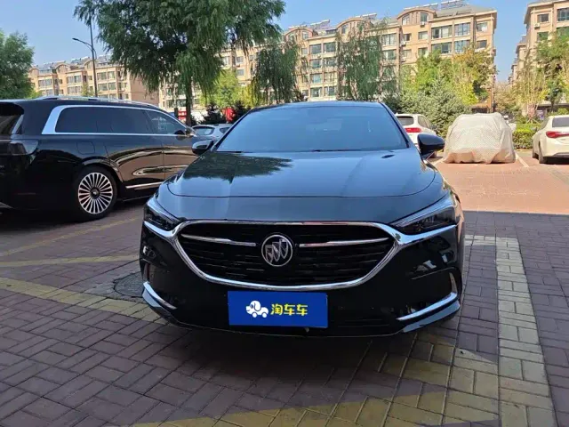 Buick LaCrosse — Фото автомобиля 2