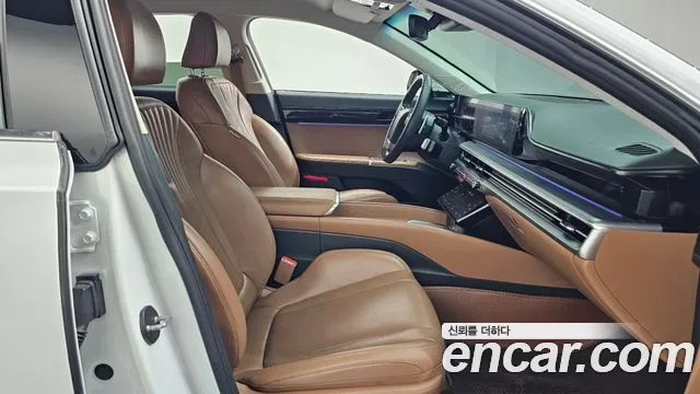 Hyundai Grandeur GN7 — Фото автомобиля 17