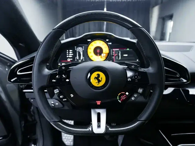 Ferrari Purosangue — Фото автомобиля 16