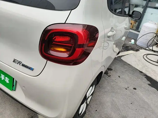 Wuling Hongguang Mini EV — Фото автомобиля 7