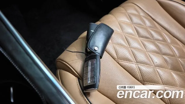 Genesis GV80 — Фото автомобиля 21