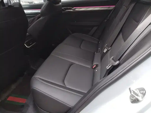 Geely Emgrand L — Фото автомобиля 16