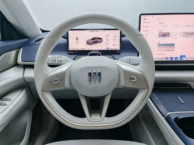 Buick Electra L7 — Фото автомобиля 12