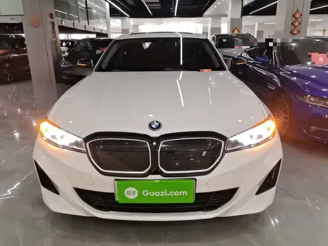 BMW i3 — Фото автомобиля 2
