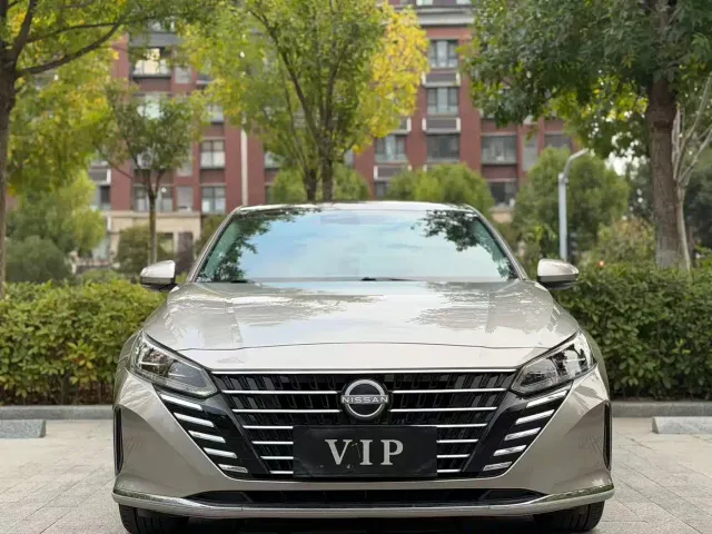 Nissan Teana — Фото автомобиля 2