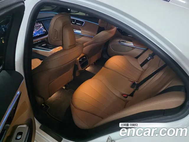 Mercedes-Benz E-Class W214 — Фото автомобиля 12