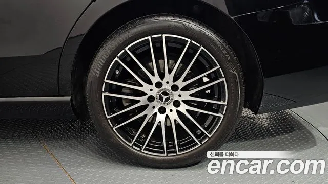 Mercedes-Benz C-Class W206 — Фото автомобиля 6