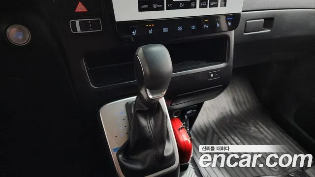 Hyundai Staria Staria Карго 5 мест — Фото автомобиля 9