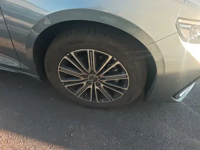 Geely Xingrui — Фото автомобиля 8