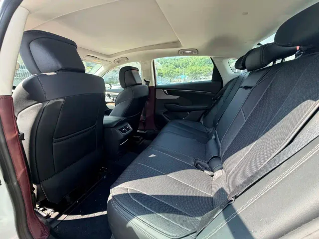 Buick LaCrosse — Фото автомобиля 11