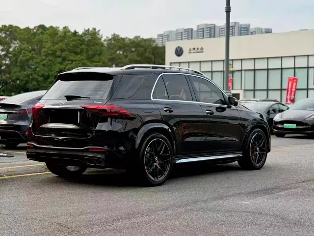 Mercedes-Benz GLE-Class — Фото автомобиля 19