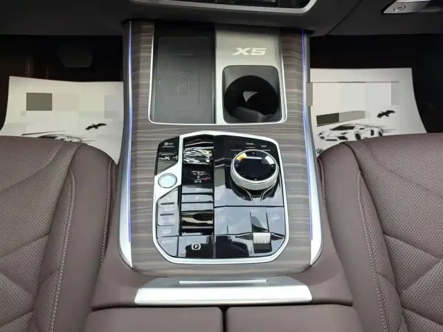 BMW X5 — Фото автомобиля 6