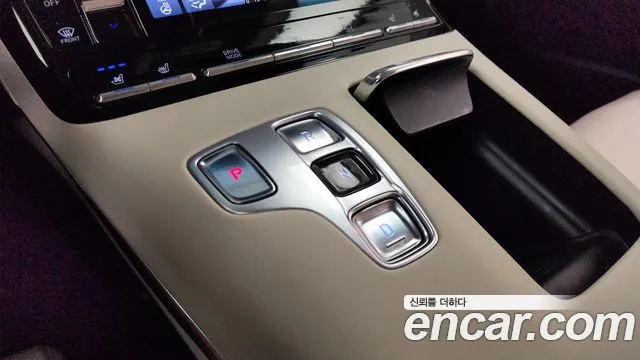 Hyundai Grandeur Новый Grandeur IG — Фото автомобиля 8
