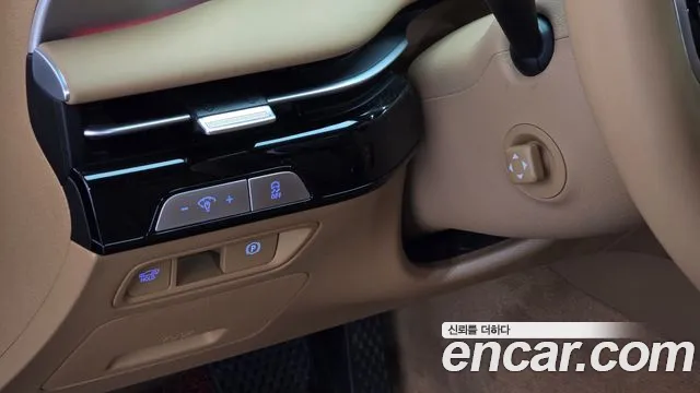 Genesis G80 Бензин 2.5 турбо AWD — Фото автомобиля 14