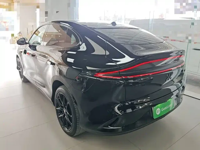 IM Motors LS6 — Фото автомобиля 4