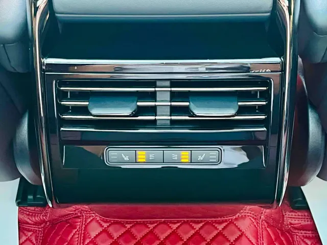 Land Rover Range Rover Sport — Фото автомобиля 14