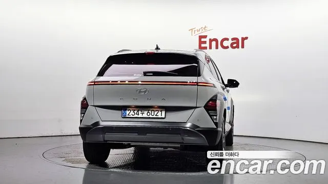 Hyundai Kona SX2 — Фото автомобиля 4