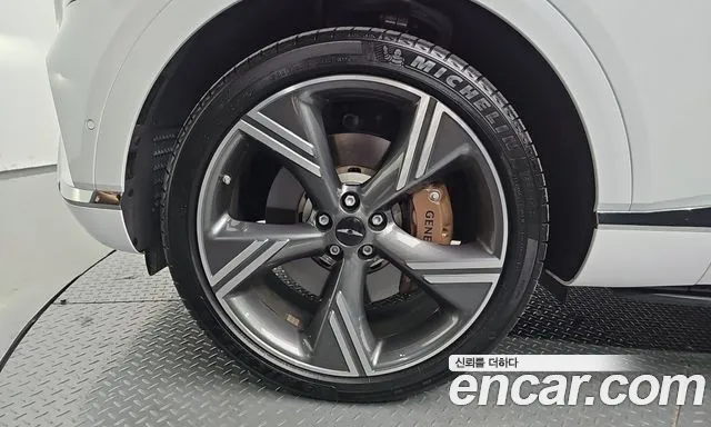 Genesis GV80 — Фото автомобиля 5