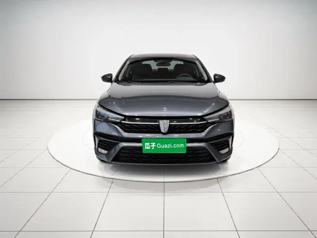 Roewe i5 — Фото автомобиля 2