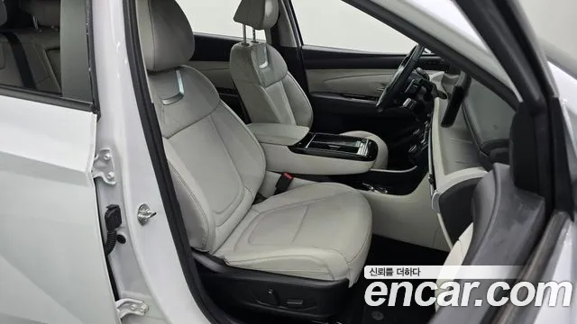 Hyundai Tucson NX4 — Фото автомобиля 16