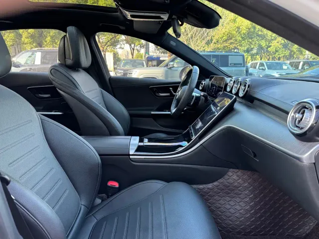 Mercedes-Benz C-Class — Фото автомобиля 14
