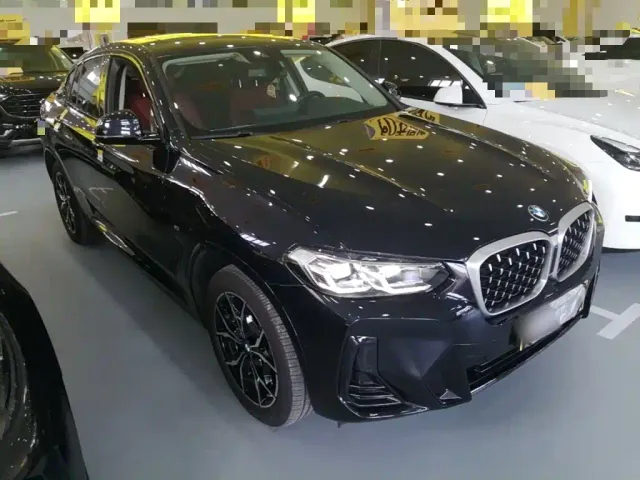 BMW X4 — Фото автомобиля 3
