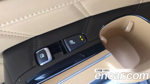 Kia Sorento Sorento 4-е поколение Дизель 2.2 2WD — Фото автомобиля 19