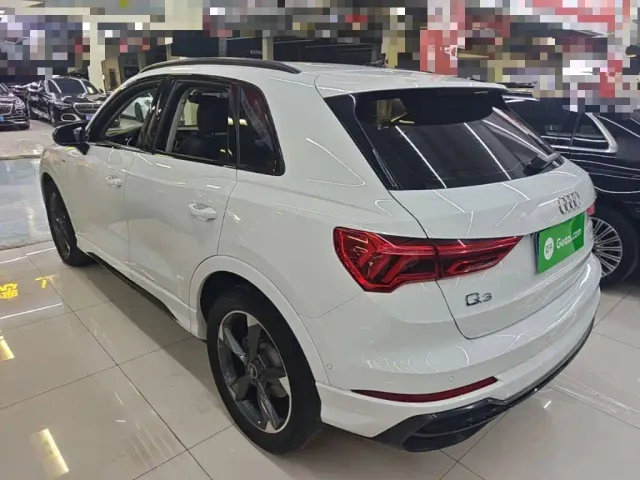 Audi Q3 — Фото автомобиля 4