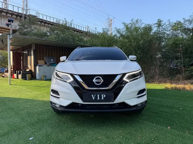 Nissan Qashqai 2022 2.0L CVT XV Prem Luxury Edition — Фото автомобиля 2