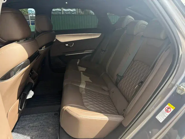 BYD Han — Фото автомобиля 5