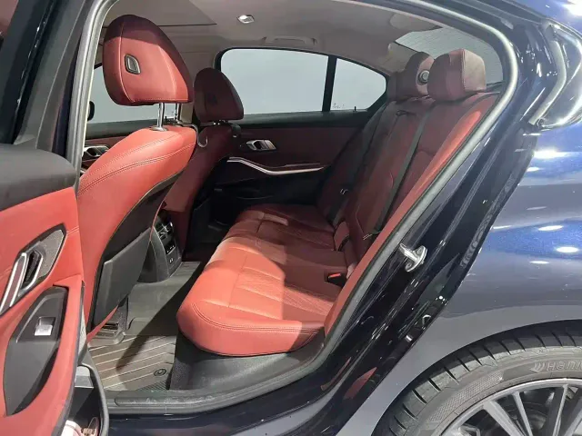 BMW 3 Series — Фото автомобиля 7