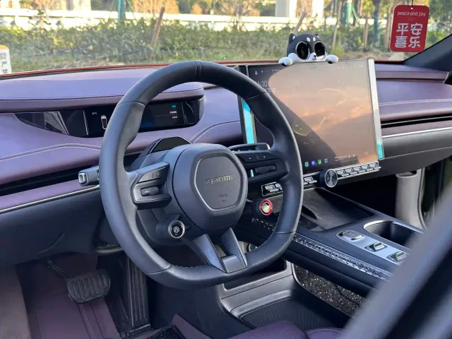Xiaomi SU7 — Фото автомобиля 21