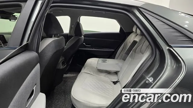 Hyundai Avante CN7 — Фото автомобиля 11