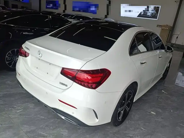 Mercedes-Benz A-Class — Фото автомобиля 6